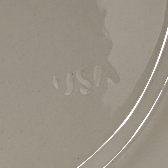 Vintage Ceramic Chicken Theme Egg Plate - Picture 2 of 3